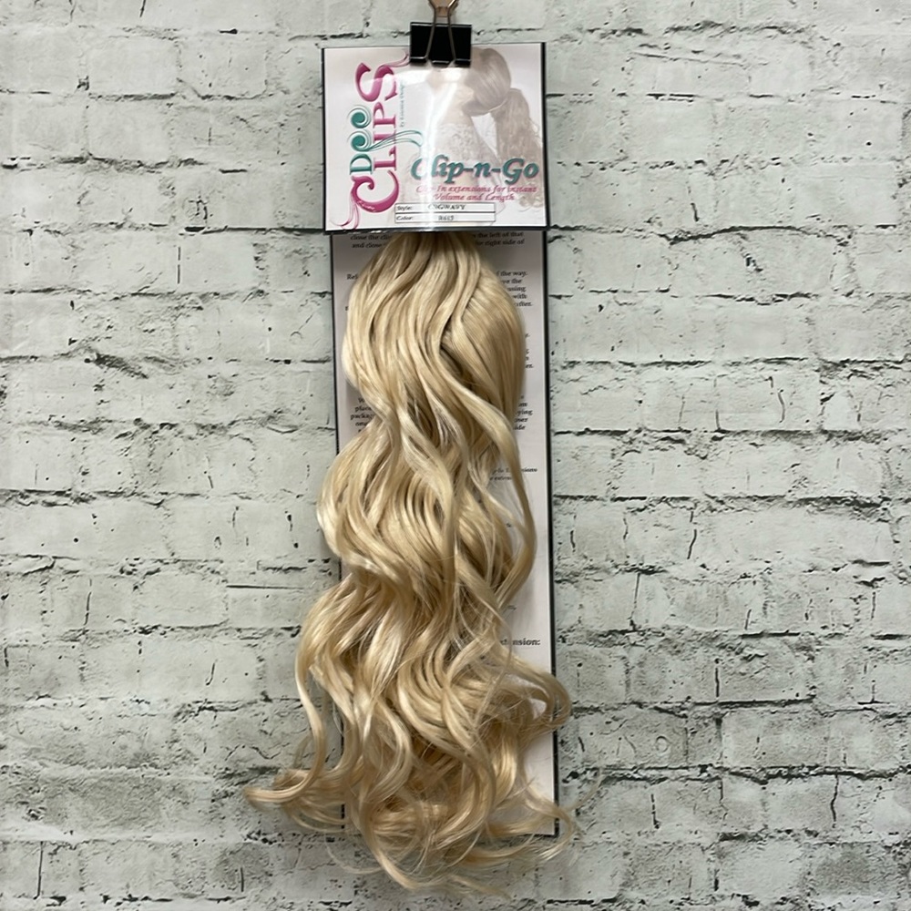 Estetica clip n go 18” voluminous wavy extensions #613 🆕